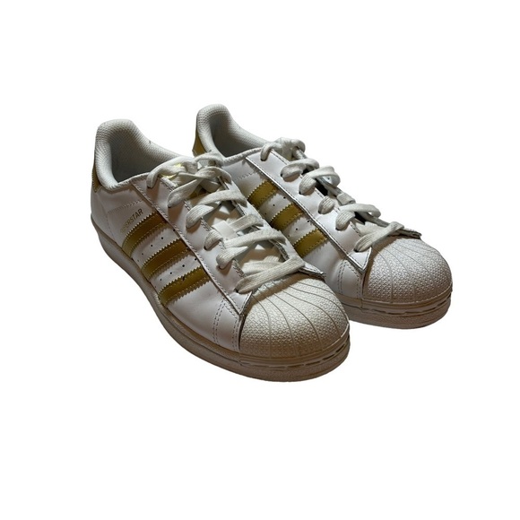 Adidas SuperStar Women Size 4.5 - Picture 2 of 9